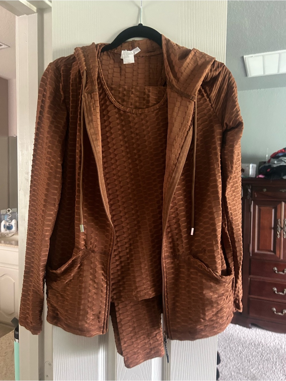 New Mix Waffle-Knit Hooded 3 piece workout/lounge set in Rust
